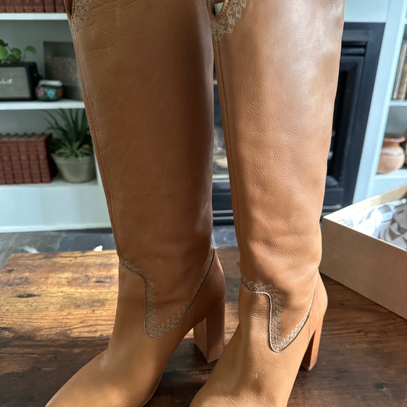 Anthropologie Boots of Spanish Leather - Picture 8 of 11